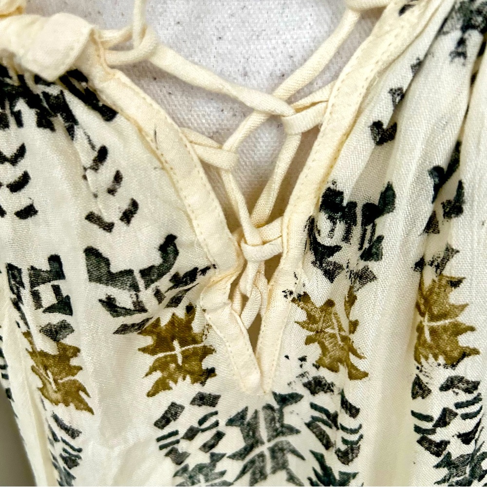 NWT RAGA Antalya Blouse Sugar Cookie Tunic Boho Flowy Tassels Festival Fairy - Picture 6 of 11